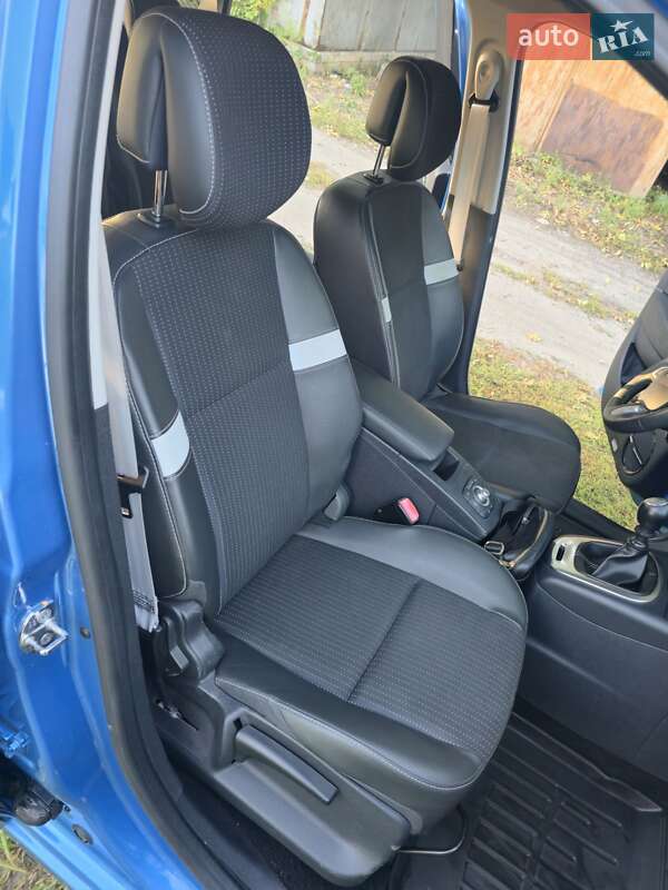 Минивэн Renault Grand Scenic 2012 в Шостке
