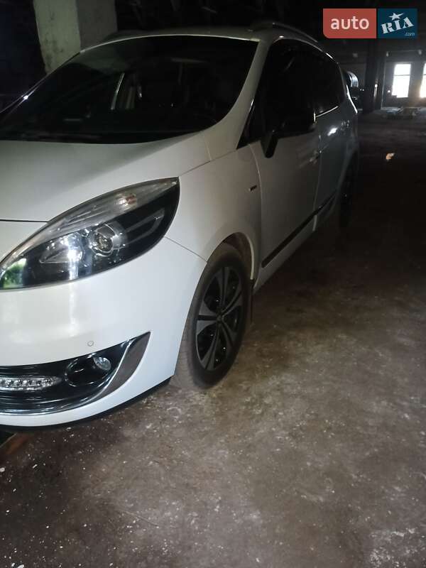 Минивэн Renault Grand Scenic 2013 в Каневе фото 2 Минивэн Renault Grand Scenic 2013 в Каневе
