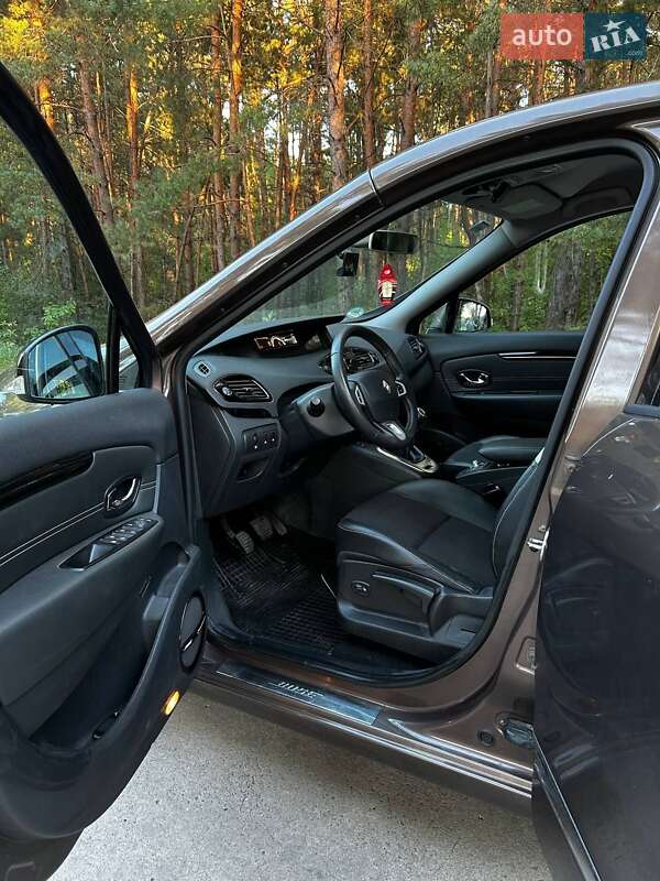 Минивэн Renault Grand Scenic 2012 в Славуте