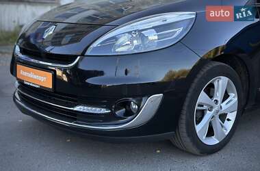 Минивэн Renault Grand Scenic 2012 в 