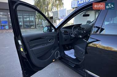 Минивэн Renault Grand Scenic 2012 в 