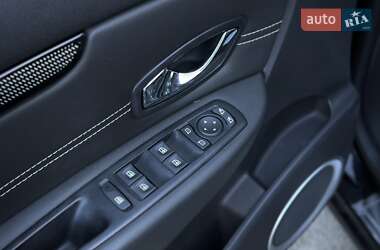 Минивэн Renault Grand Scenic 2012 в 