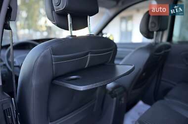Минивэн Renault Grand Scenic 2012 в 