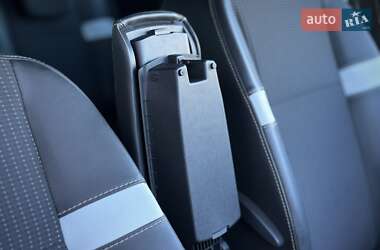 Минивэн Renault Grand Scenic 2012 в 