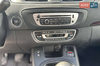 Минивэн Renault Grand Scenic 2014 в 