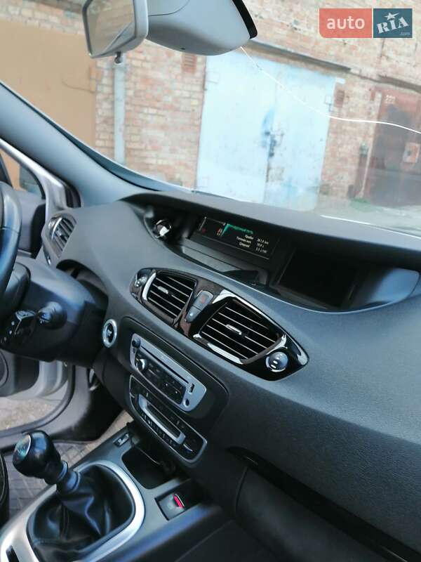 Мінівен Renault Grand Scenic 2014 в Кривому Розі фото 3 Мінівен Renault Grand Scenic 2014 в Кривому Розі