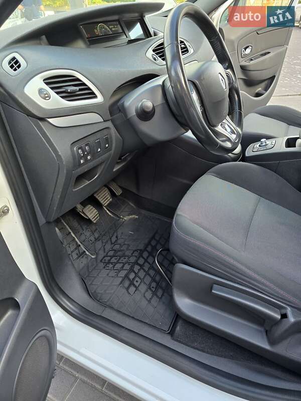 Минивэн Renault Grand Scenic 2014 в Киеве фото 25 Минивэн Renault Grand Scenic 2014 в Киеве