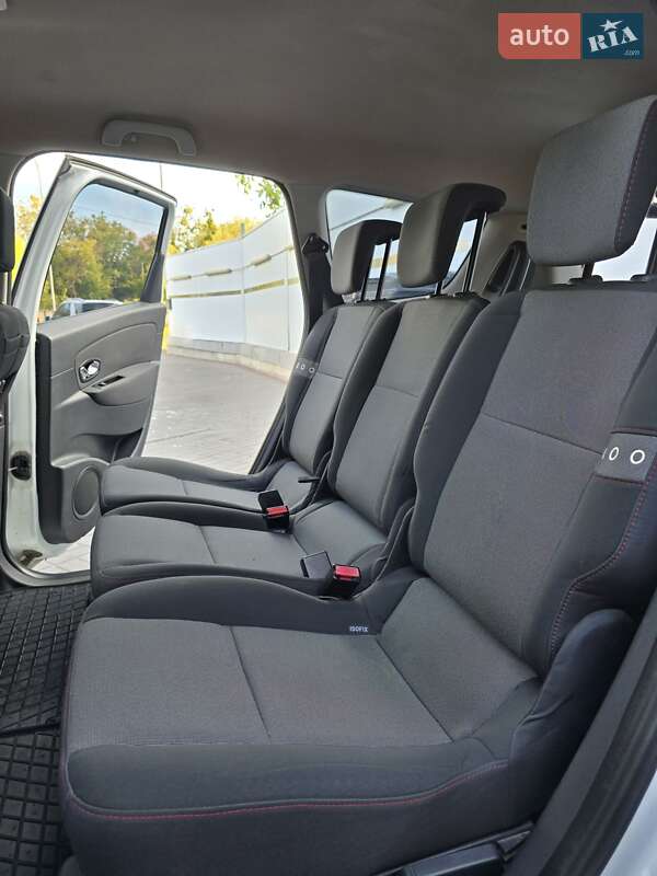 Минивэн Renault Grand Scenic 2014 в Киеве фото 32 Минивэн Renault Grand Scenic 2014 в Киеве