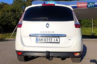 Минивэн Renault Grand Scenic 2016 в 
