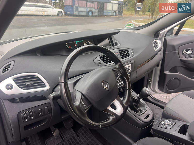 Минивэн Renault Grand Scenic 2012 в Киеве