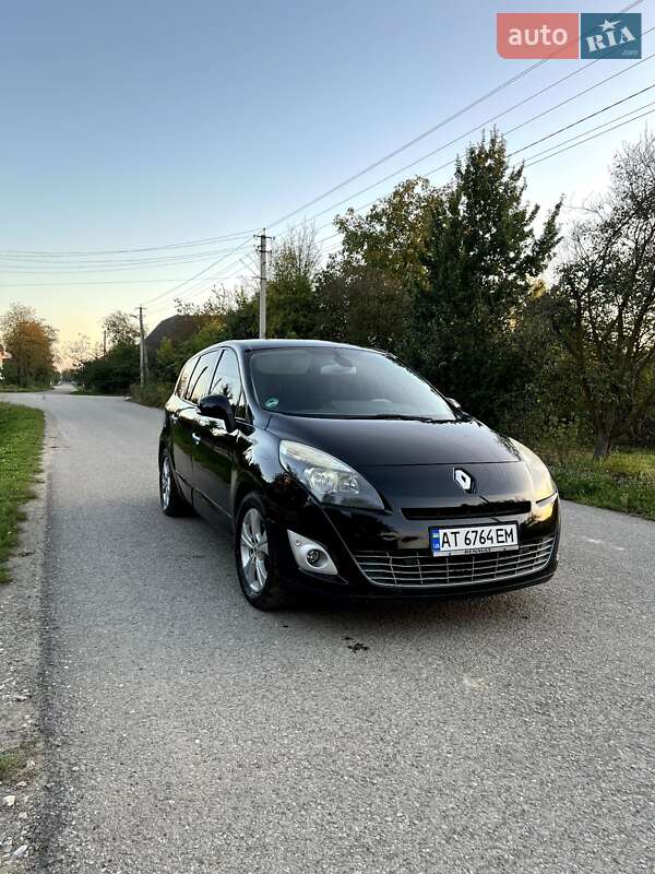 Мінівен Renault Grand Scenic 2010 в Івано-Франківську фото 20 Мінівен Renault Grand Scenic 2010 в Івано-Франківську