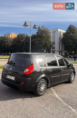 Минивэн Renault Grand Scenic 2007 в 