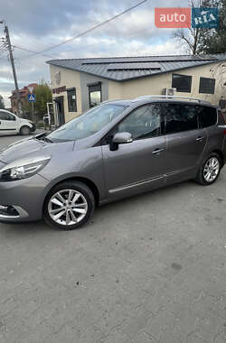 Минивэн Renault Grand Scenic 2013 в 