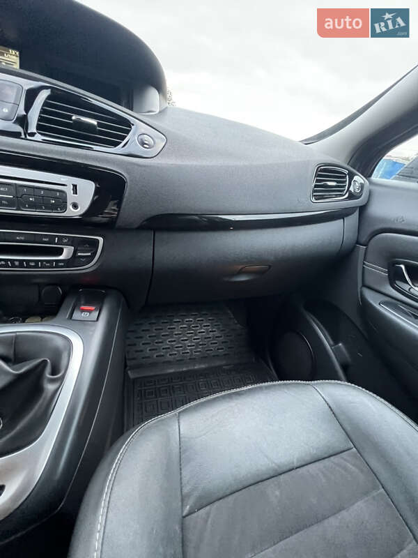 Минивэн Renault Grand Scenic 2013 в Городке фото 35 Минивэн Renault Grand Scenic 2013 в Городке