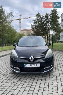 Минивэн Renault Grand Scenic 2012 в 