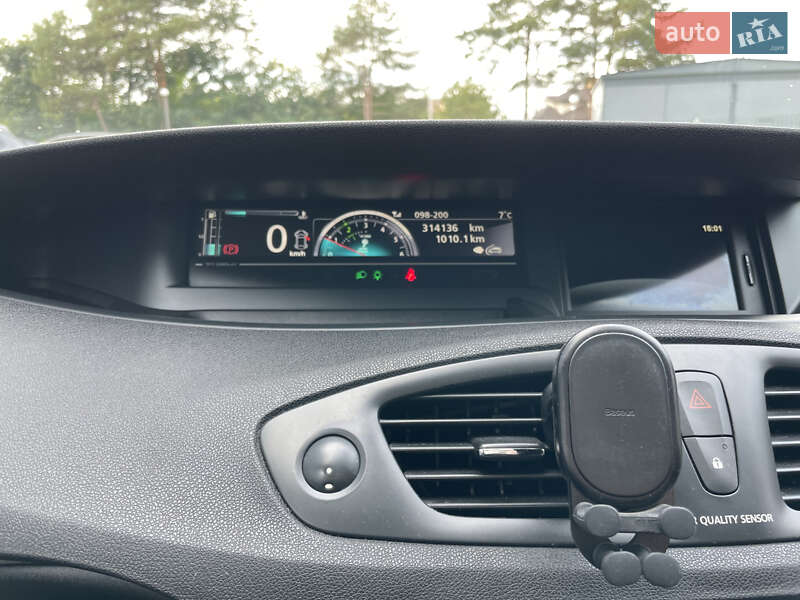 Минивэн Renault Grand Scenic 2012 в Новояворовске