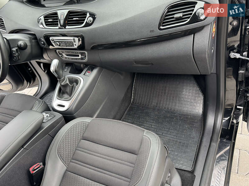 Минивэн Renault Grand Scenic 2014 в Новоднестровске