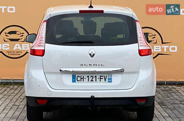 Минивэн Renault Grand Scenic 2013 в 