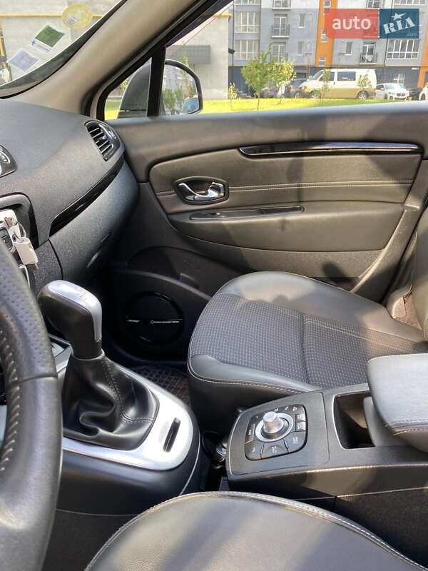 Мінівен Renault Grand Scenic 2013 в Івано-Франківську