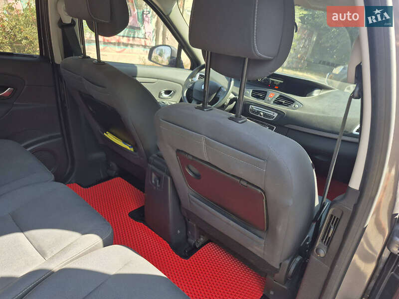 Мінівен Renault Grand Scenic 2010 в Одесі