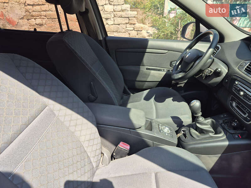 Мінівен Renault Grand Scenic 2010 в Одесі