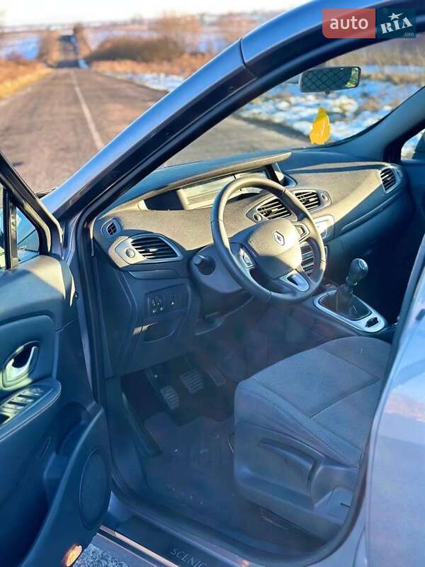 Мінівен Renault Grand Scenic 2011 в Львові