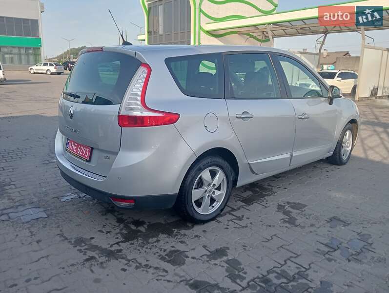 Мінівен Renault Grand Scenic 2009 в Нововолинську