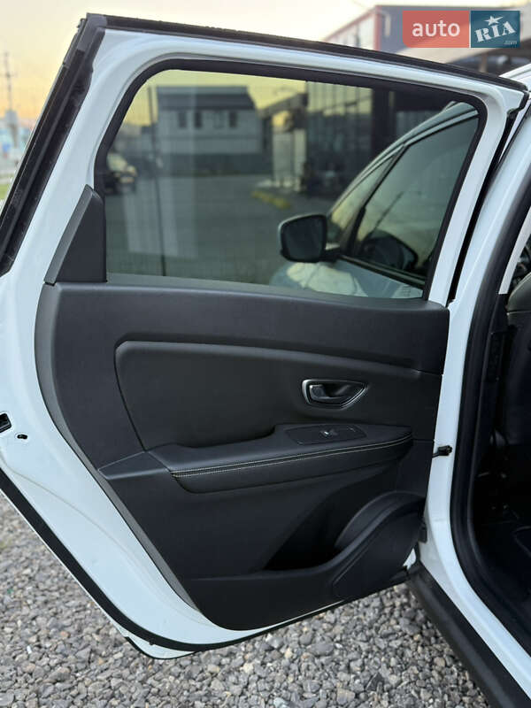 Минивэн Renault Grand Scenic 2017 в Бережанах фото 23 Минивэн Renault Grand Scenic 2017 в Бережанах