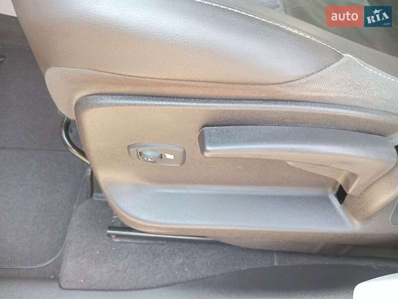 Минивэн Renault Grand Scenic 2012 в Днепре