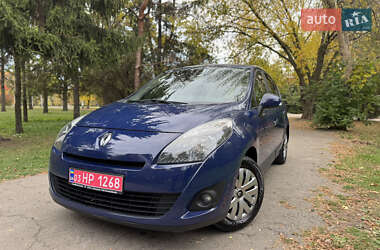 Минивэн Renault Grand Scenic 2010 в Харькове