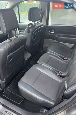 Мінівен Renault Grand Scenic 2009 в  фото 11 Мінівен Renault Grand Scenic 2009 в
