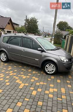 Мінівен Renault Grand Scenic 2009 в  фото 18 Мінівен Renault Grand Scenic 2009 в