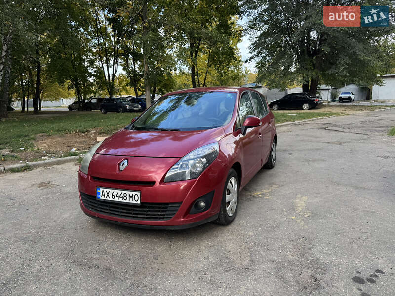 Минивэн Renault Grand Scenic 2009 в Харькове