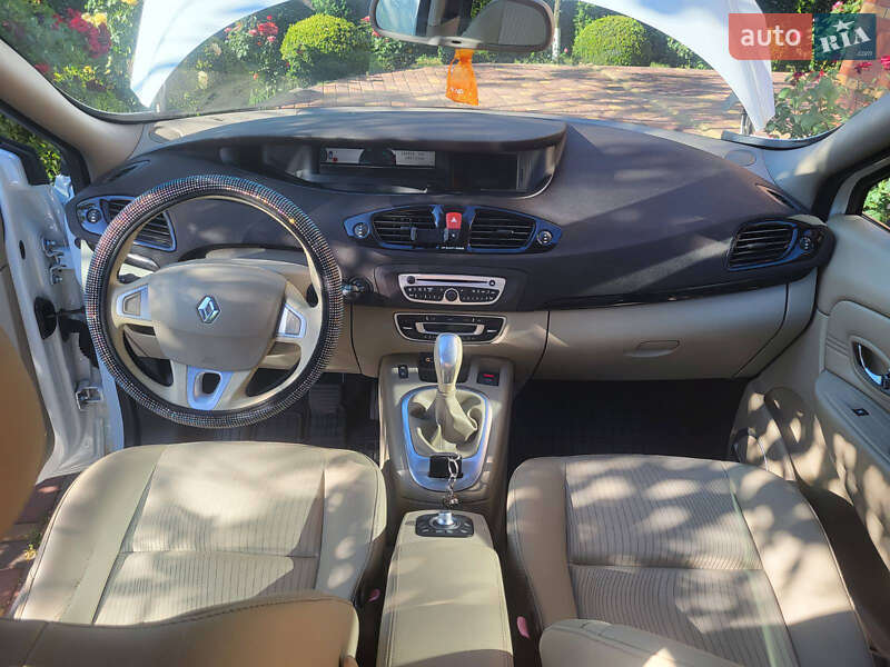 Мінівен Renault Grand Scenic 2011 в Петропавлівській Борщагівці