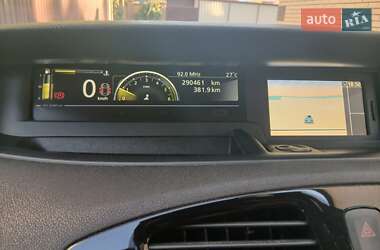 Минивэн Renault Grand Scenic 2014 в 
