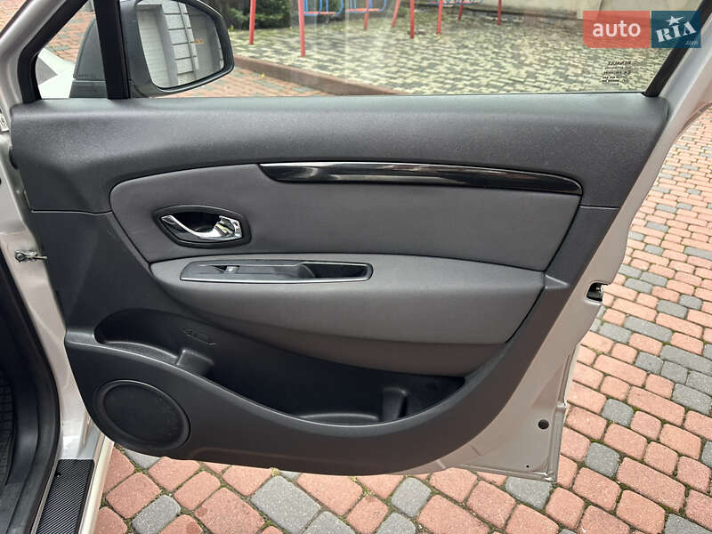 Минивэн Renault Grand Scenic 2014 в Ивано-Франковске