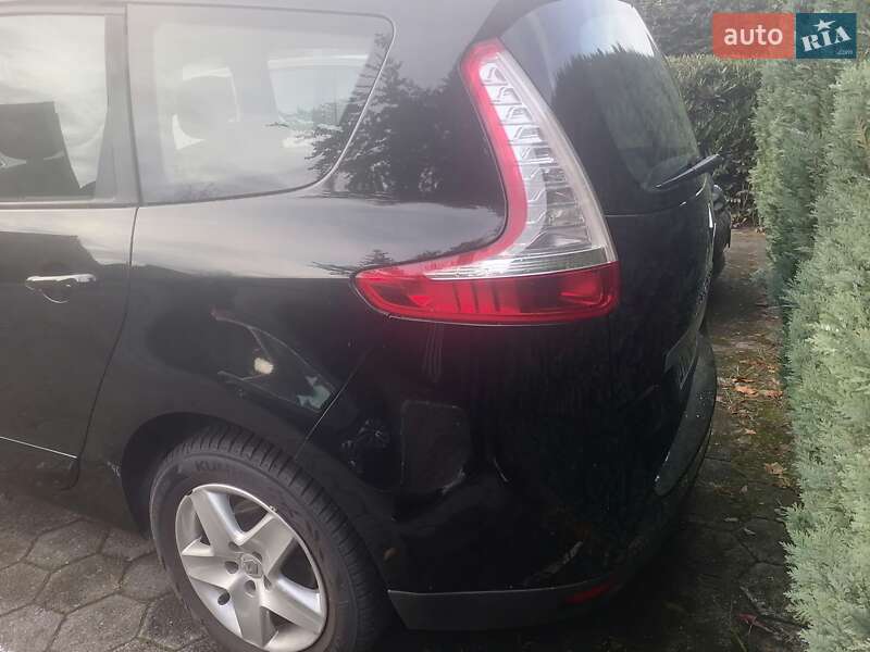 Минивэн Renault Grand Scenic 2015 в Луцке