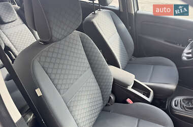 Минивэн Renault Grand Scenic 2009 в 