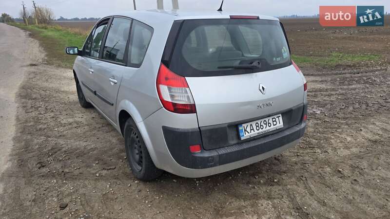 Минивэн Renault Grand Scenic 2005 в Киеве