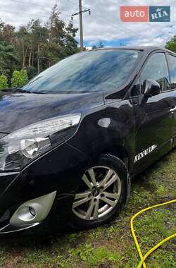 Мінівен Renault Grand Scenic 2010 в Новояворівську