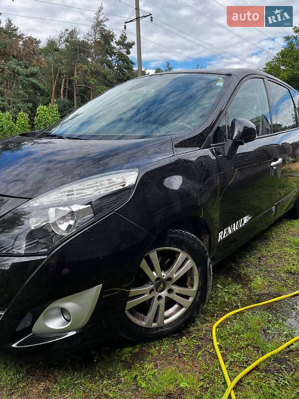 Мінівен Renault Grand Scenic 2010 в Новояворівську