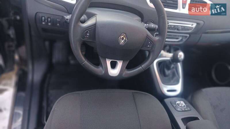 Мінівен Renault Grand Scenic 2010 в Новояворівську