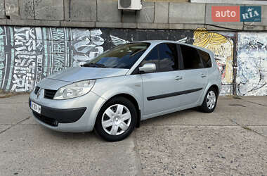 Мінівен Renault Grand Scenic 2004 в  фото 6 Мінівен Renault Grand Scenic 2004 в