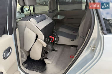 Мінівен Renault Grand Scenic 2004 в  фото 13 Мінівен Renault Grand Scenic 2004 в