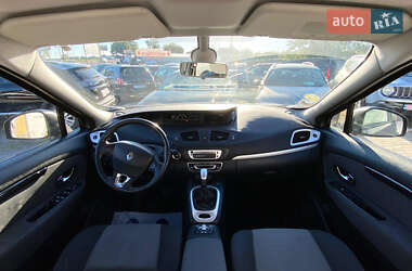 Минивэн Renault Grand Scenic 2013 в 