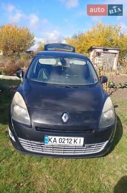 Мінівен Renault Grand Scenic 2010 в Чернігові