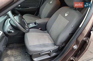 Минивэн Renault Grand Scenic 2010 в 