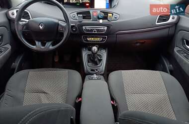 Минивэн Renault Grand Scenic 2010 в 