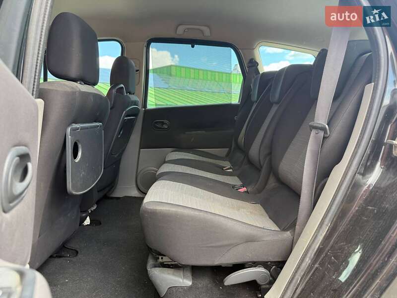 Мінівен Renault Grand Scenic 2006 в Києві фото 10 Мінівен Renault Grand Scenic 2006 в Києві