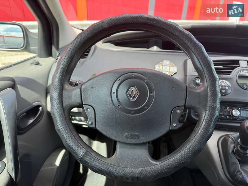 Мінівен Renault Grand Scenic 2006 в Києві фото 15 Мінівен Renault Grand Scenic 2006 в Києві